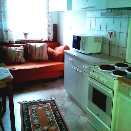 Lägenhet Paul-s Apartman